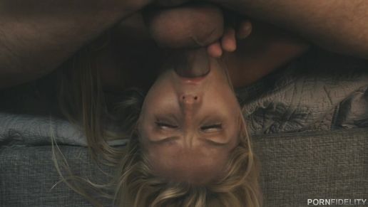Романтический секс со зрелой блондинкой Vanessa Cage